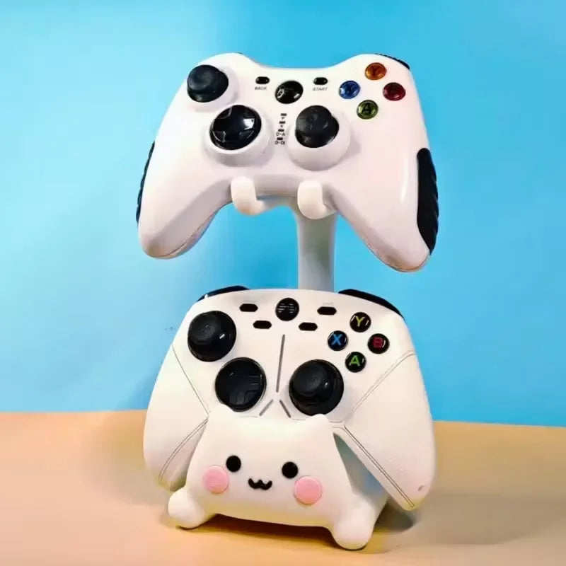 A cute cat-shaped game stand, compatible with PS5/PS4/Xbox/Switch, made of plastic and not easy to break