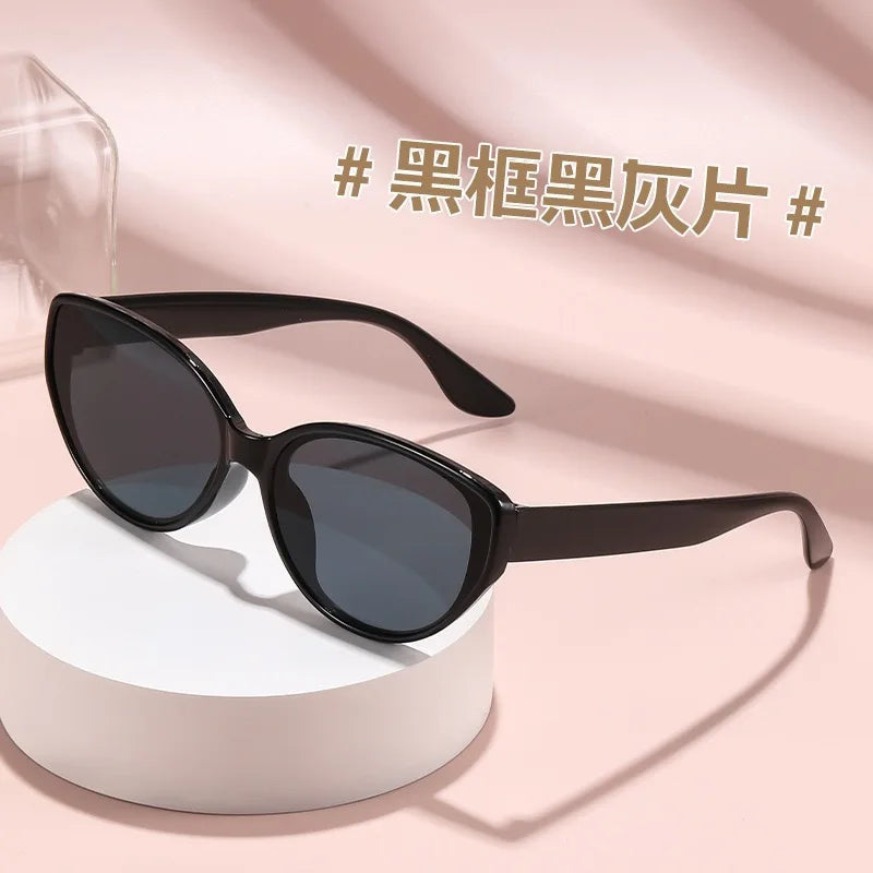 YIMARUILI ＄3 Fashion polarized sunglasses for men and women, ultra light and trendy UV400