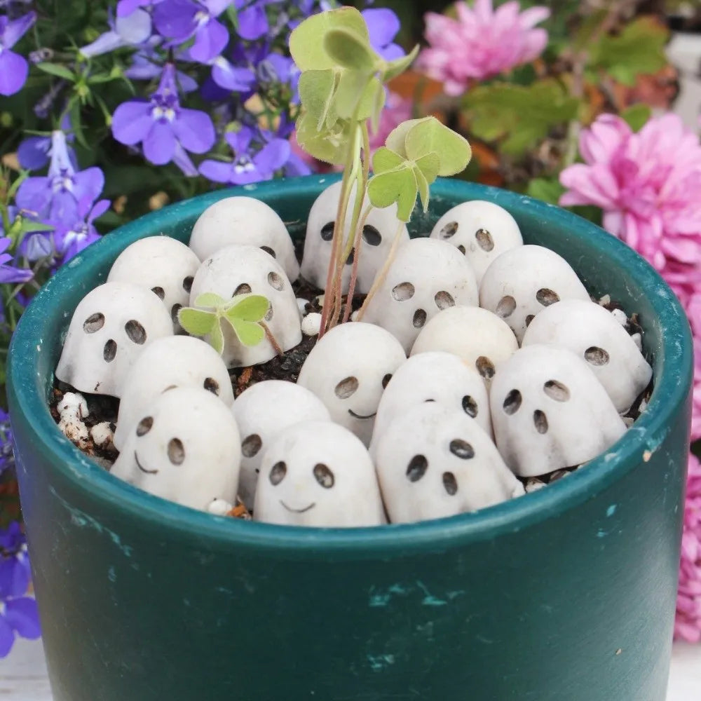 Resin Halloween Ghost Decoration Cute Mini Joy Garden Ghost Ornament Creative White Skull Statue Decorations Desktop Decoration