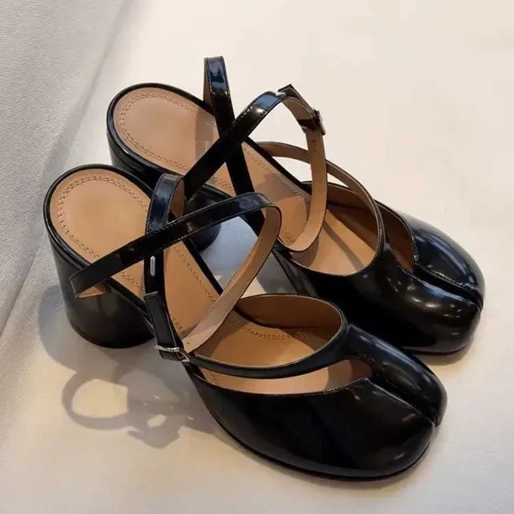 Summer Tabi Cross Strap Sandals Ankle Strap Thick High Heels Split Toe Sandals Women Pumps Slingbacks Female Chunky Casual Shoes