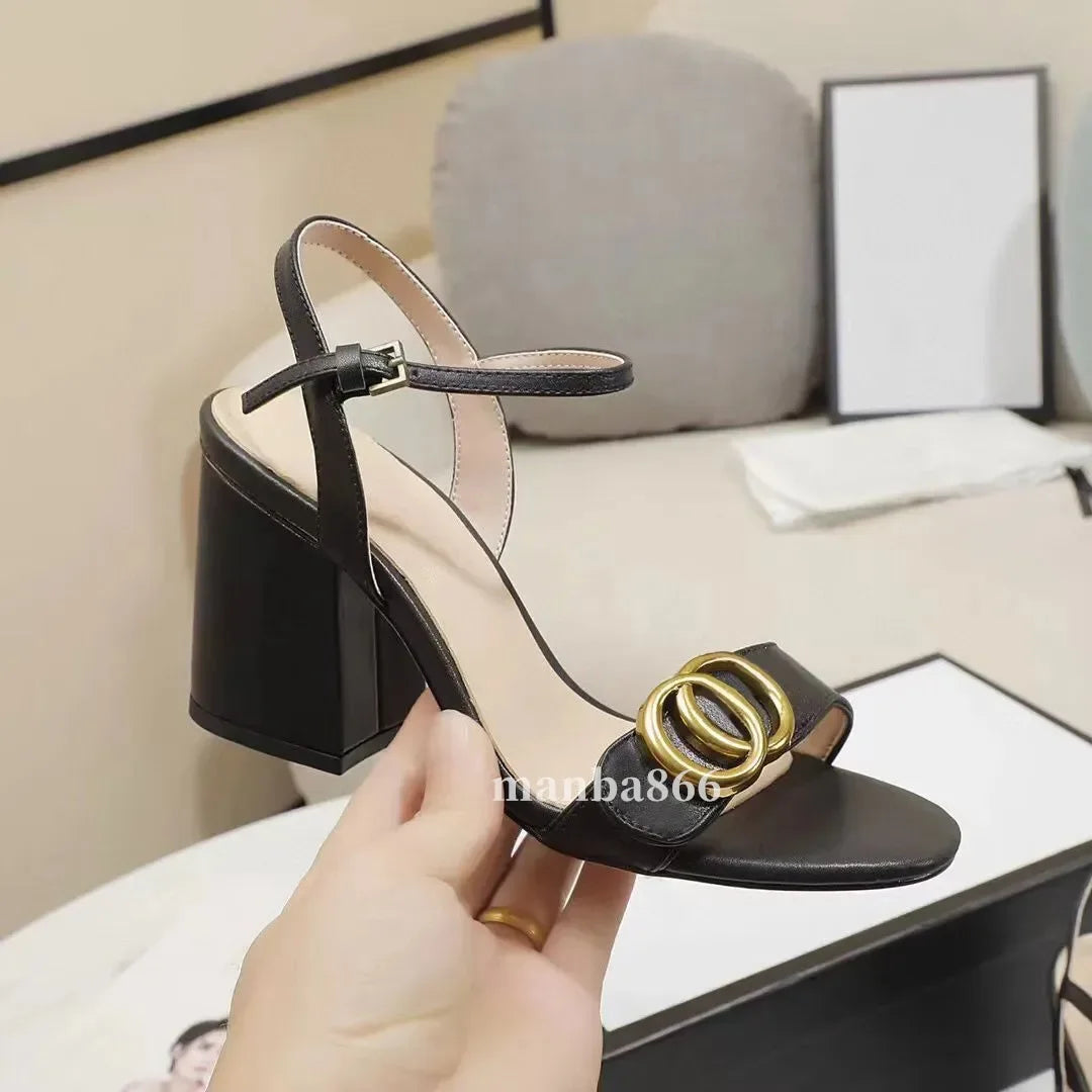 2025 Luxury Designer Sandals High Mid Low Heels Female Sandale Womens Fashion Luxe Leather Casual Summer Shoes Slides Slippers P