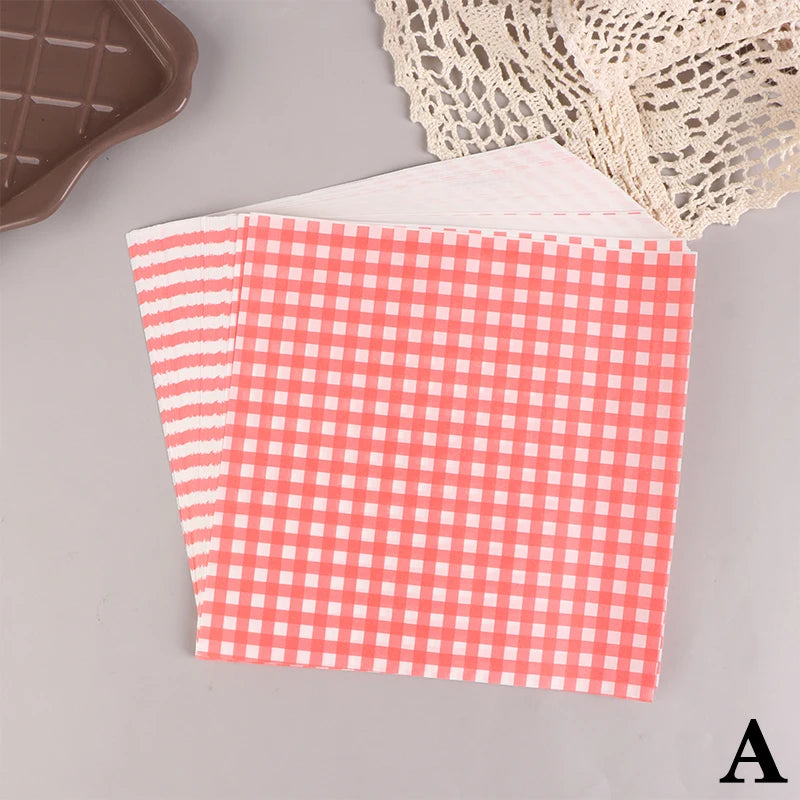 100Pcs 18cm Food Waxed Paper Oil-Proof Wax Paper Bread Sandwich Burger Fries Macarons Packaging Kitchen Baking Tool Decor Paper