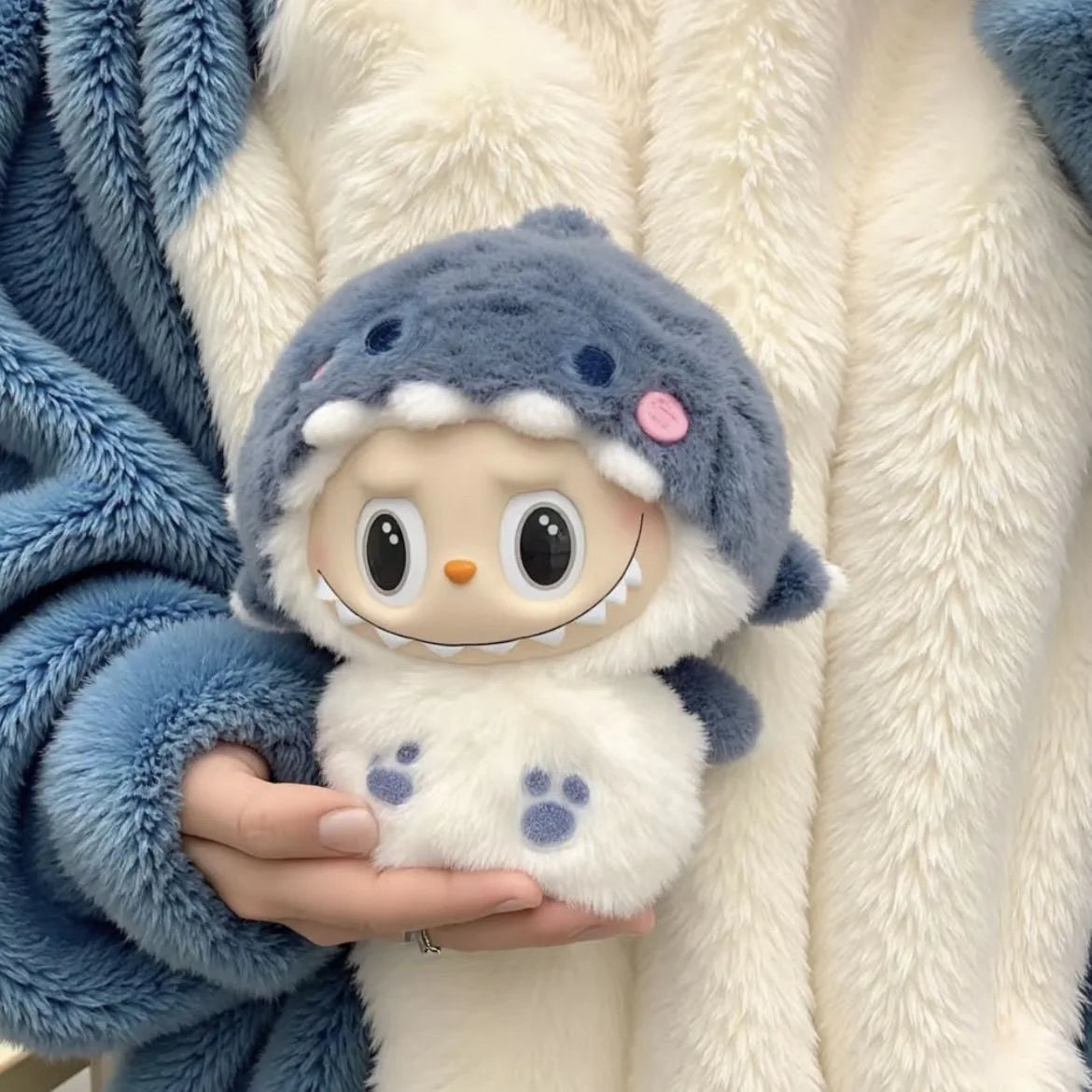 17cm Labubu Clothes Outfit Trendy Hoodies Labubu Accessories Shark Suit Replacement Ropa Labubu