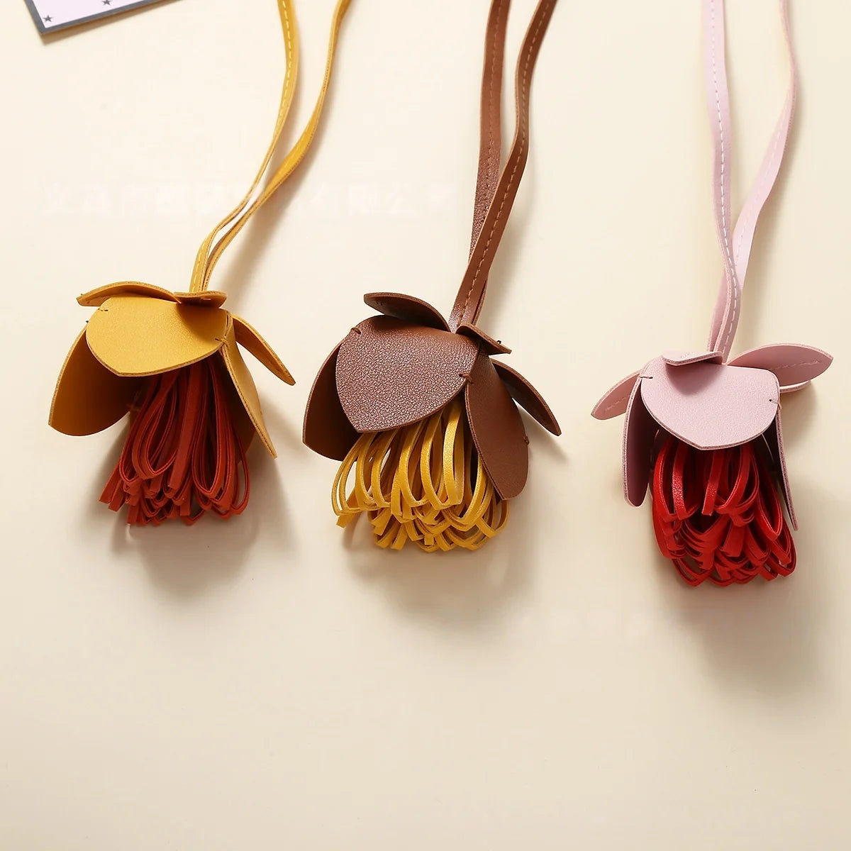 Bag Charm Flower Ball Pendant Luxury Fashion PU Leather Flower Car Pendant Decoration Bag Accessories