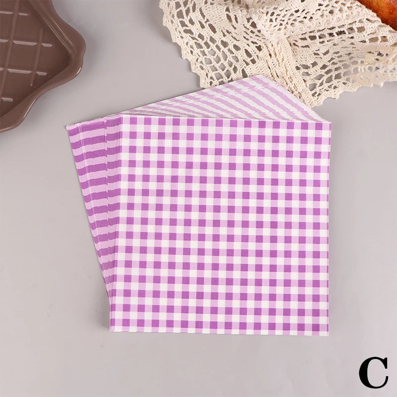 100Pcs 18cm Food Waxed Paper Oil-Proof Wax Paper Bread Sandwich Burger Fries Macarons Packaging Kitchen Baking Tool Decor Paper
