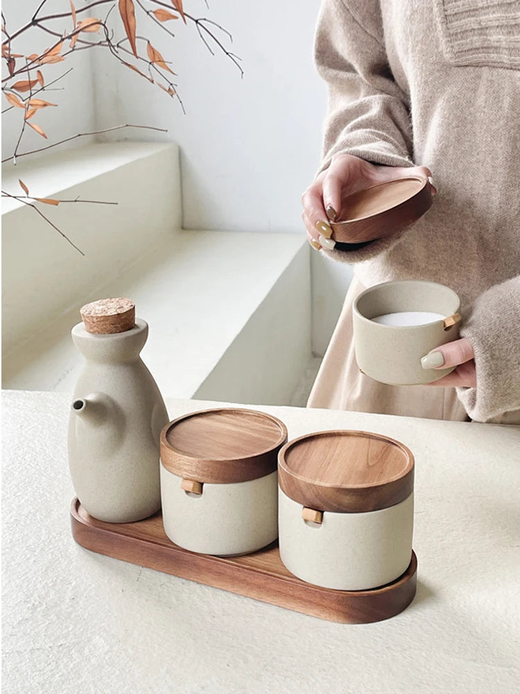Vintage Ceramic Seasoning Jar Japanese Style Home Kitchen Salt Chili Sugar Jar Oil Pot Wooden Lid Spice Kitchen Utensils Modern