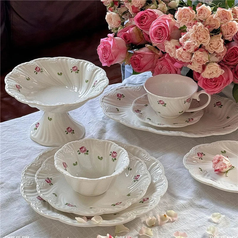 Ceramic Plate Set Coffee Cup Saucer Beautiful Tableware Vintage Rose Dessert Plate Dinner Dishes Gift Tea Cup Kitchen Supplies