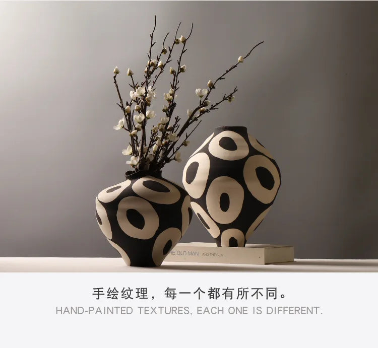 Ceramic Vase Hand-drawn Geometric Circles Flower Vase Flower Arrangement Accessories Porcelain Pot Home Decoration