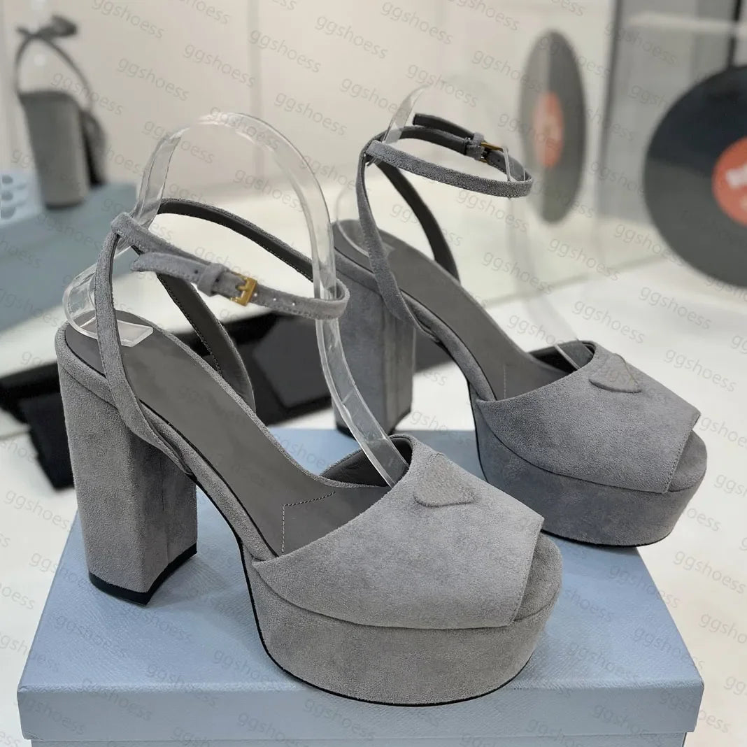 Top Quality Suede Platform Sandals Womens Leather High Heels Luxury Designer Shoes Casual Suede Ankle Strap Buckle Thick Heel Sa