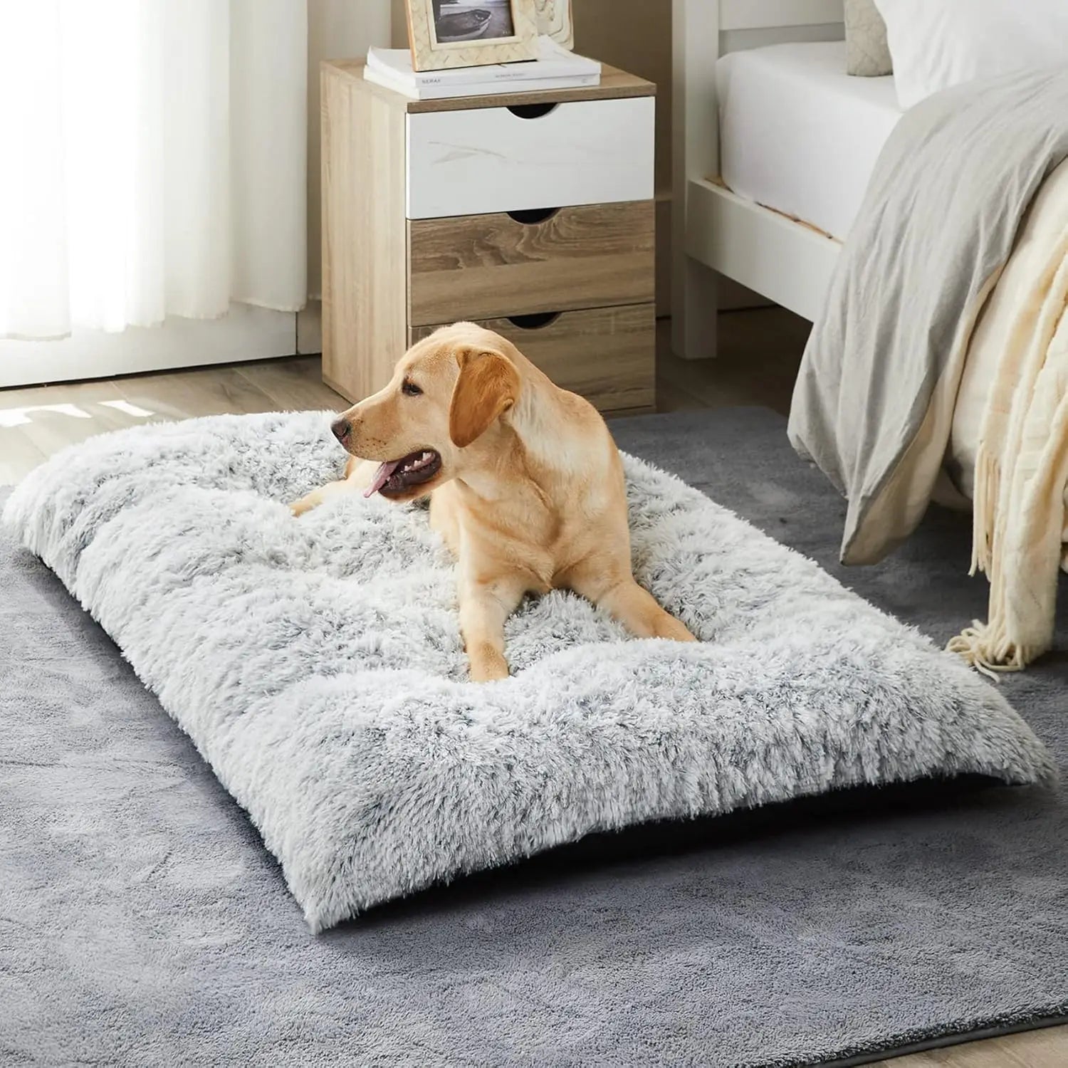 Large Dog Bed, Plush Cozy Kennel Pad with Anti-Slip Bottom for Anxiety Relief and Sleep, Washable Grey Pet Mat