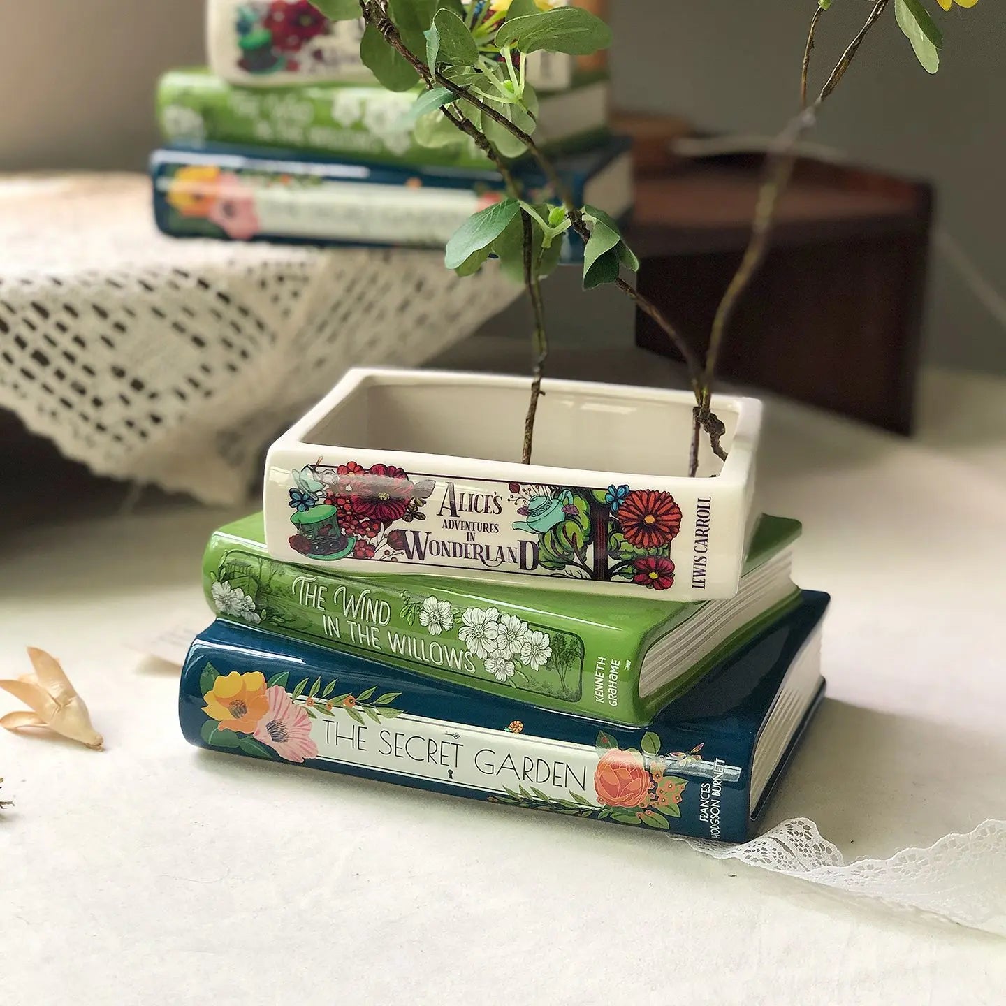 Vintage Cute Ceramic Flowerpot Creative Book Shape Succulents Green Plant Large Pott Practical Desktop Decoration Storage Basin