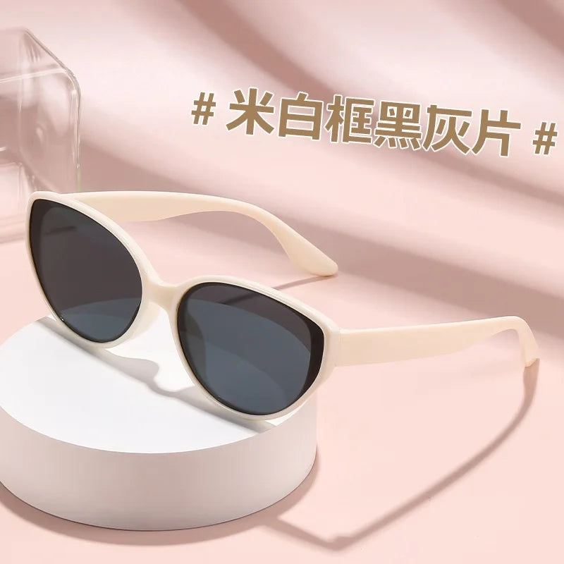 YIMARUILI ＄3 Fashion polarized sunglasses for men and women, ultra light and trendy UV400