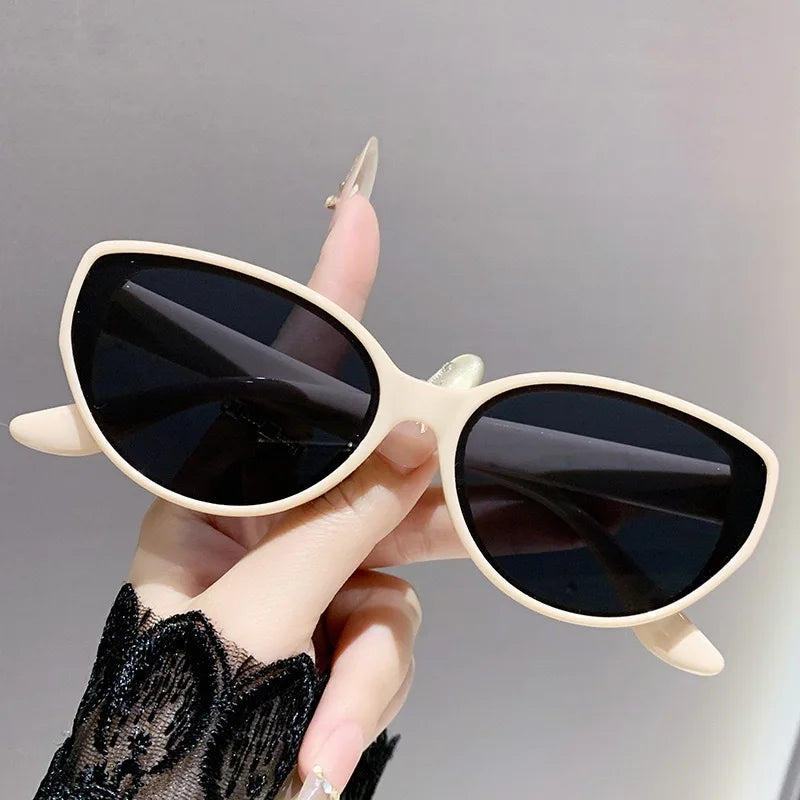 YIMARUILI ＄3 Fashion polarized sunglasses for men and women, ultra light and trendy UV400