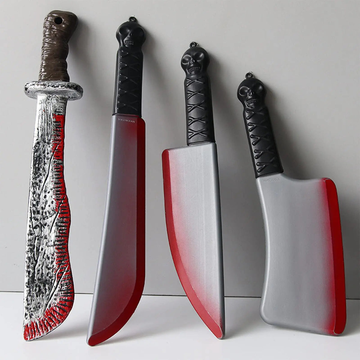 Halloween Party Simulation Plastic Fake Blood Knife Ghost Festival Decoration Toy with Blood Knife Axe Model Holiday Prop