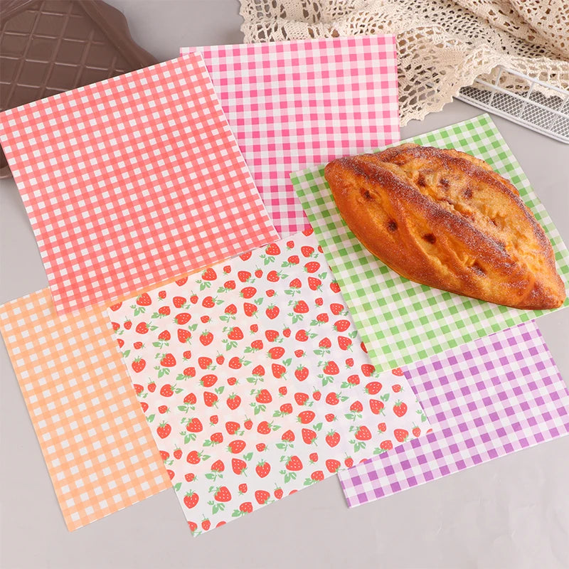 100Pcs 18cm Food Waxed Paper Oil-Proof Wax Paper Bread Sandwich Burger Fries Macarons Packaging Kitchen Baking Tool Decor Paper