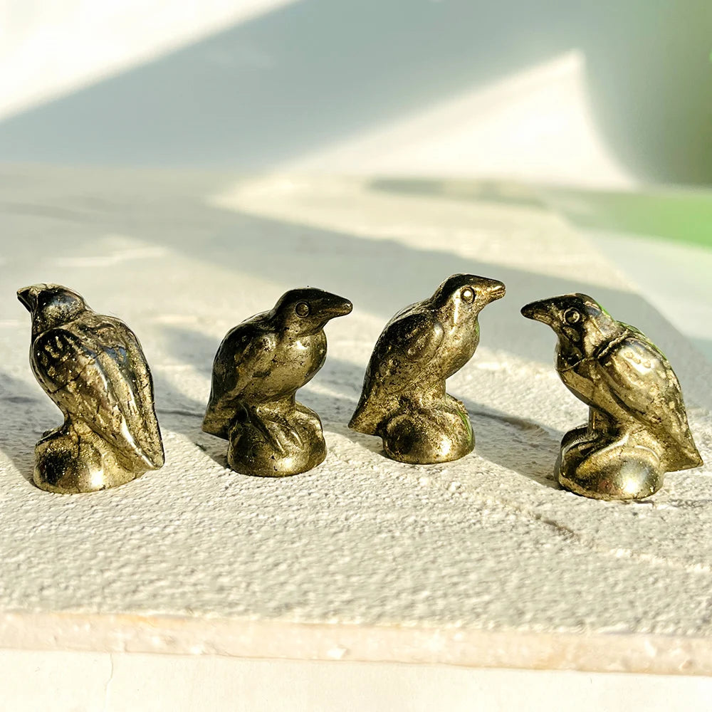 1pc Hand-Carved Mini Pyrite Raven - Halloween Decor, Gothic Home Decoration, Unique Gift for Collectors, Christmas Home