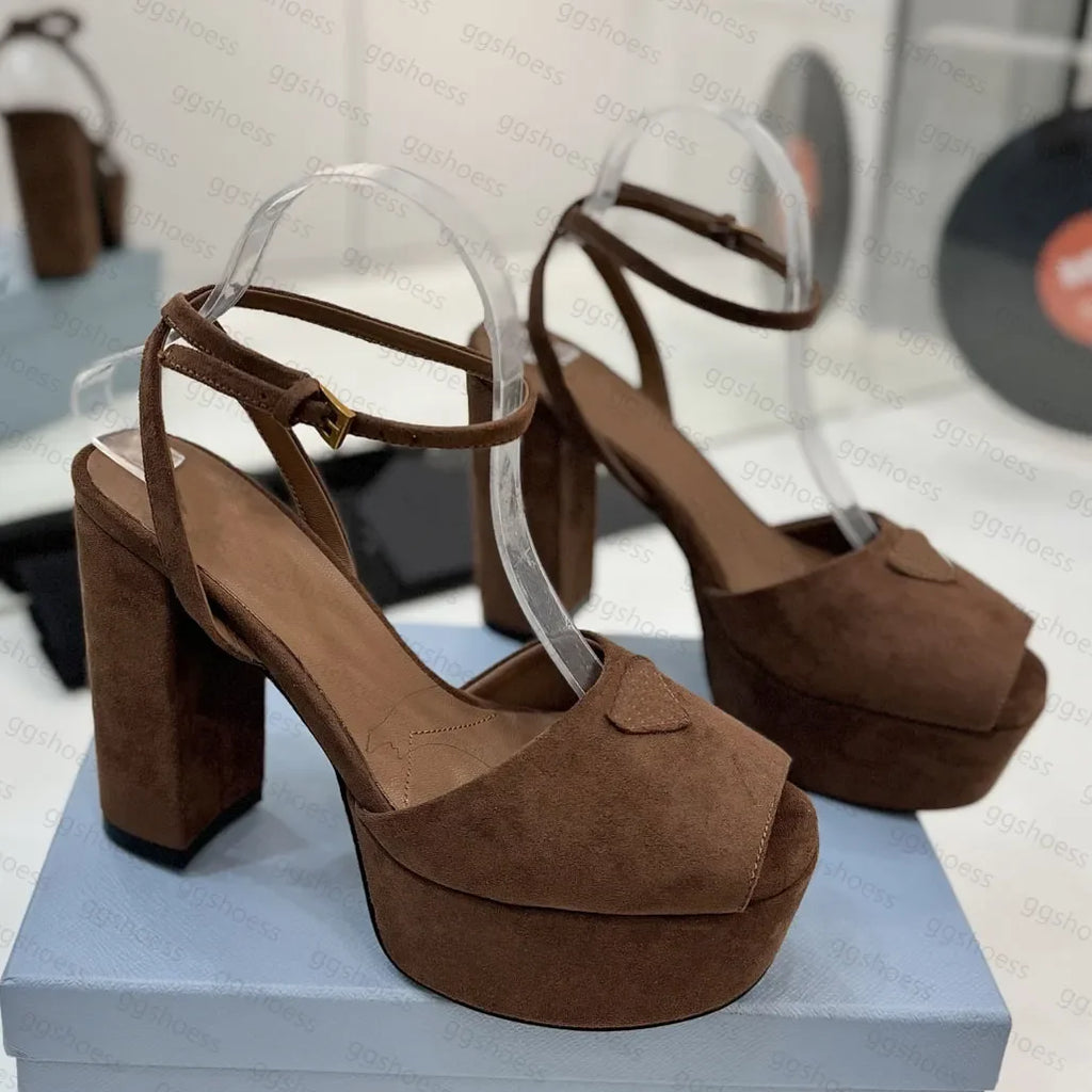 Top Quality Suede Platform Sandals Womens Leather High Heels Luxury Designer Shoes Casual Suede Ankle Strap Buckle Thick Heel Sa