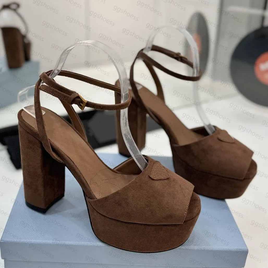 Top Quality Suede Platform Sandals Womens Leather High Heels Luxury Designer Shoes Casual Suede Ankle Strap Buckle Thick Heel Sa