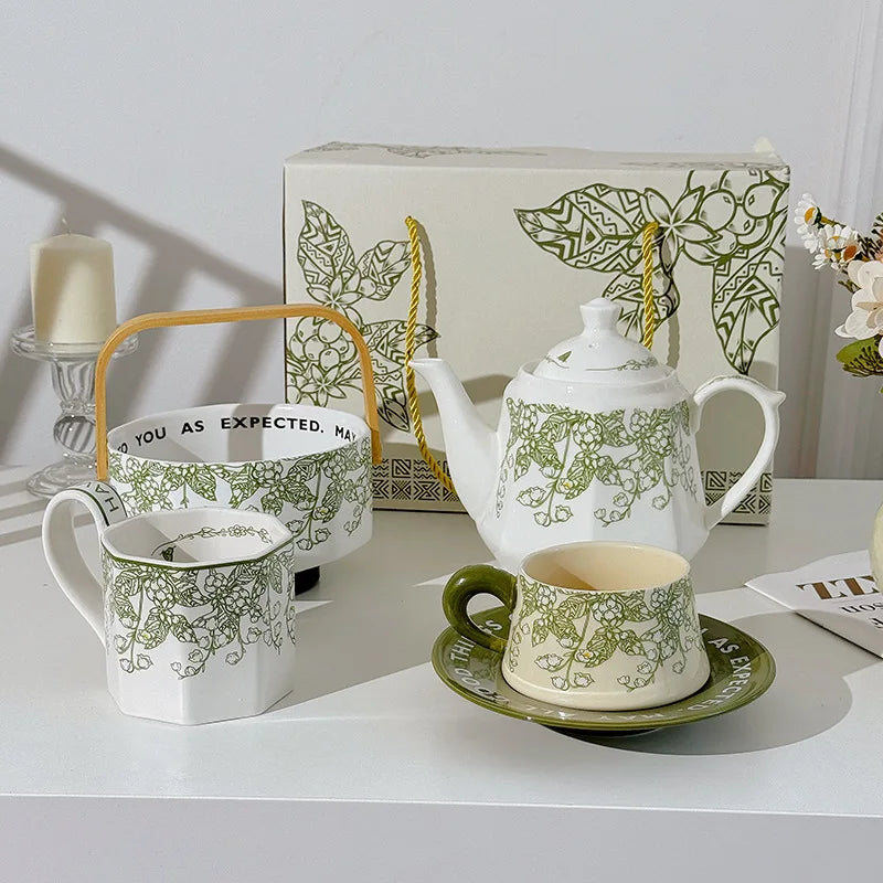 Vintage style coffee cup Breakfast cup teapot Birthday wedding gift afternoon tea set