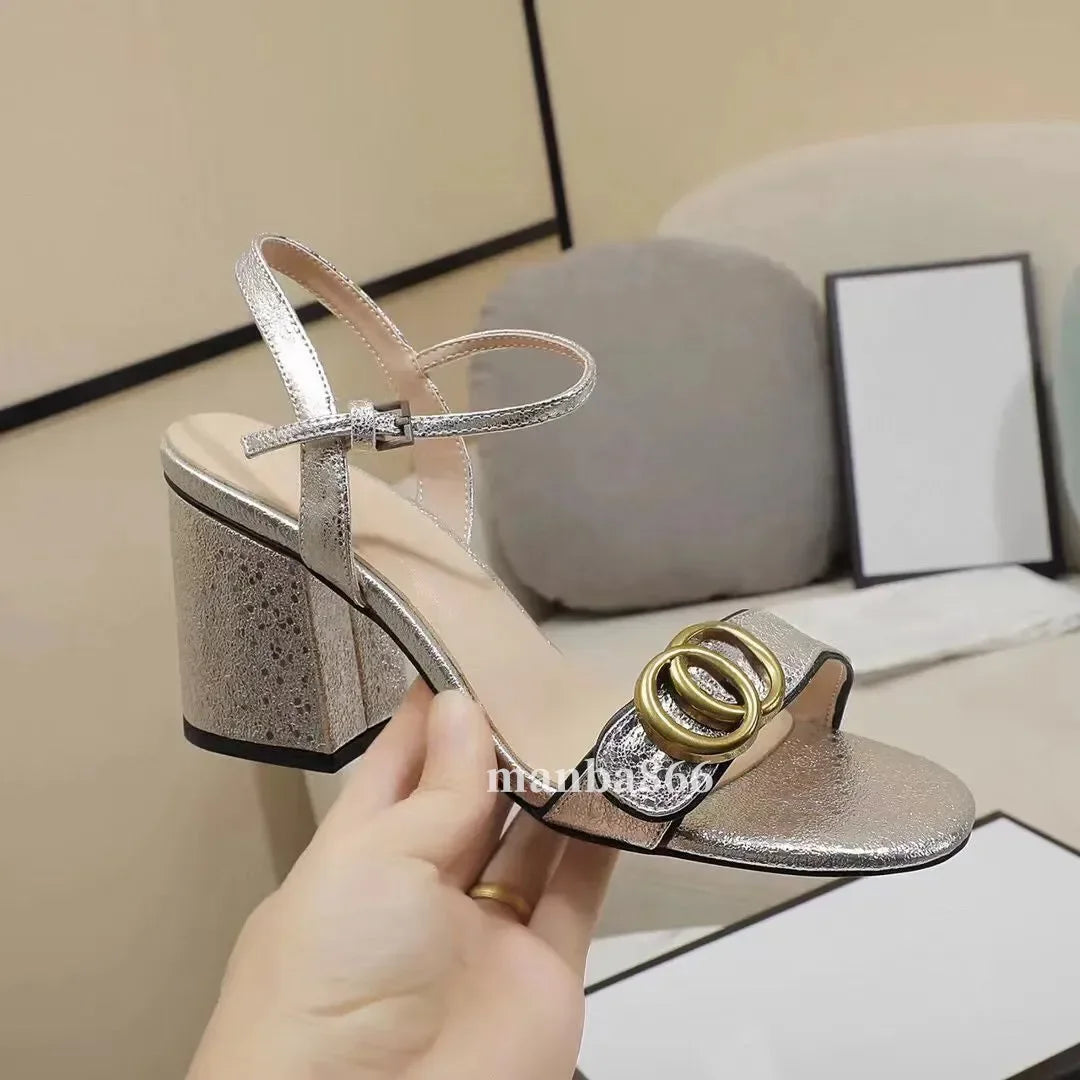 2025 Luxury Designer Sandals High Mid Low Heels Female Sandale Womens Fashion Luxe Leather Casual Summer Shoes Slides Slippers P