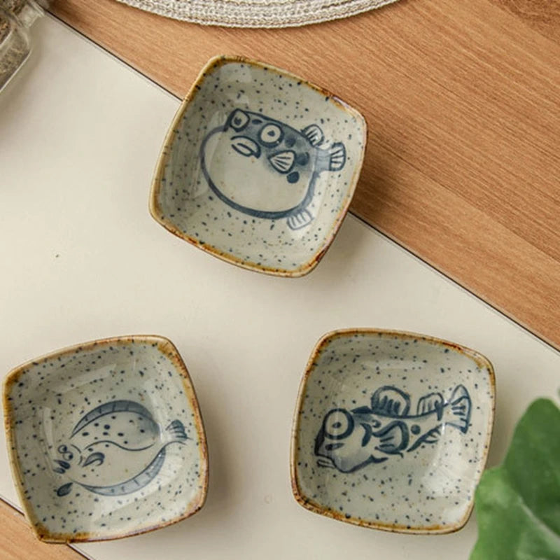 Vintage Ceramic Small Plate Japanese Creative Cartoon Seafood Sauce Dish Seasoning Plate Home Kitchen Tableware Wholesale