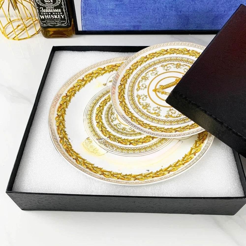 Vintage Ceramic Dinner Plate 8 Inch 10 Inch Creative Bone China Western Steak Dessert Salah Plate Kitchen Party Gift Box Set